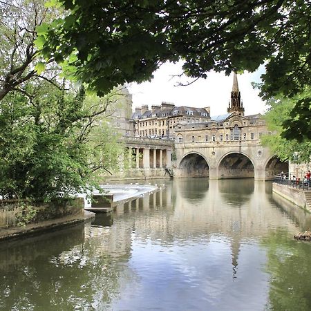 2 Bedroom Apartment In Bath City Centre With Garden & Free Parking 外观 照片