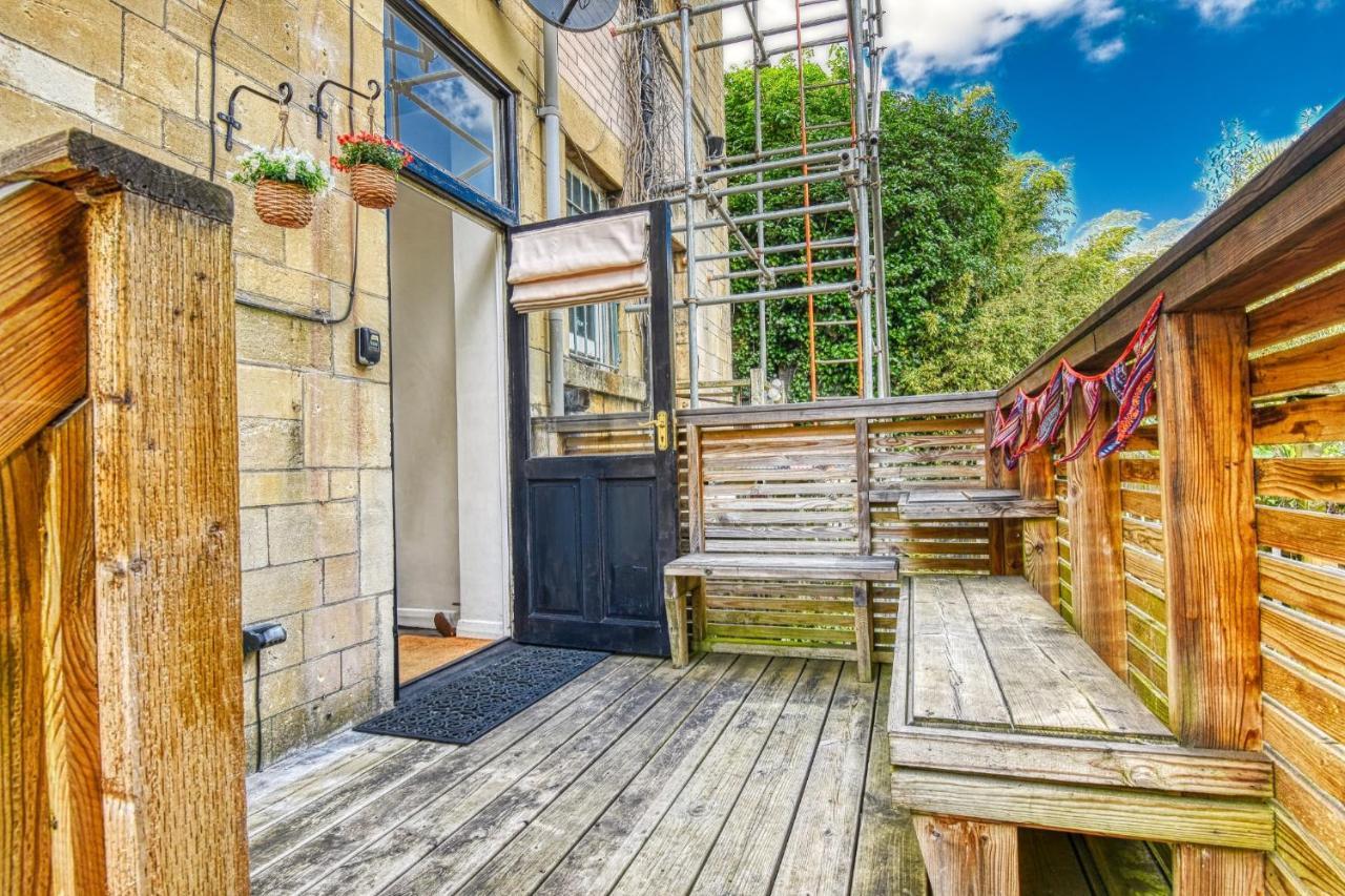 2 Bedroom Apartment In Bath City Centre With Garden & Free Parking 外观 照片