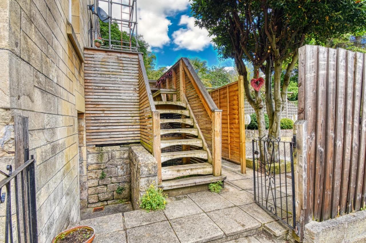 2 Bedroom Apartment In Bath City Centre With Garden & Free Parking 外观 照片